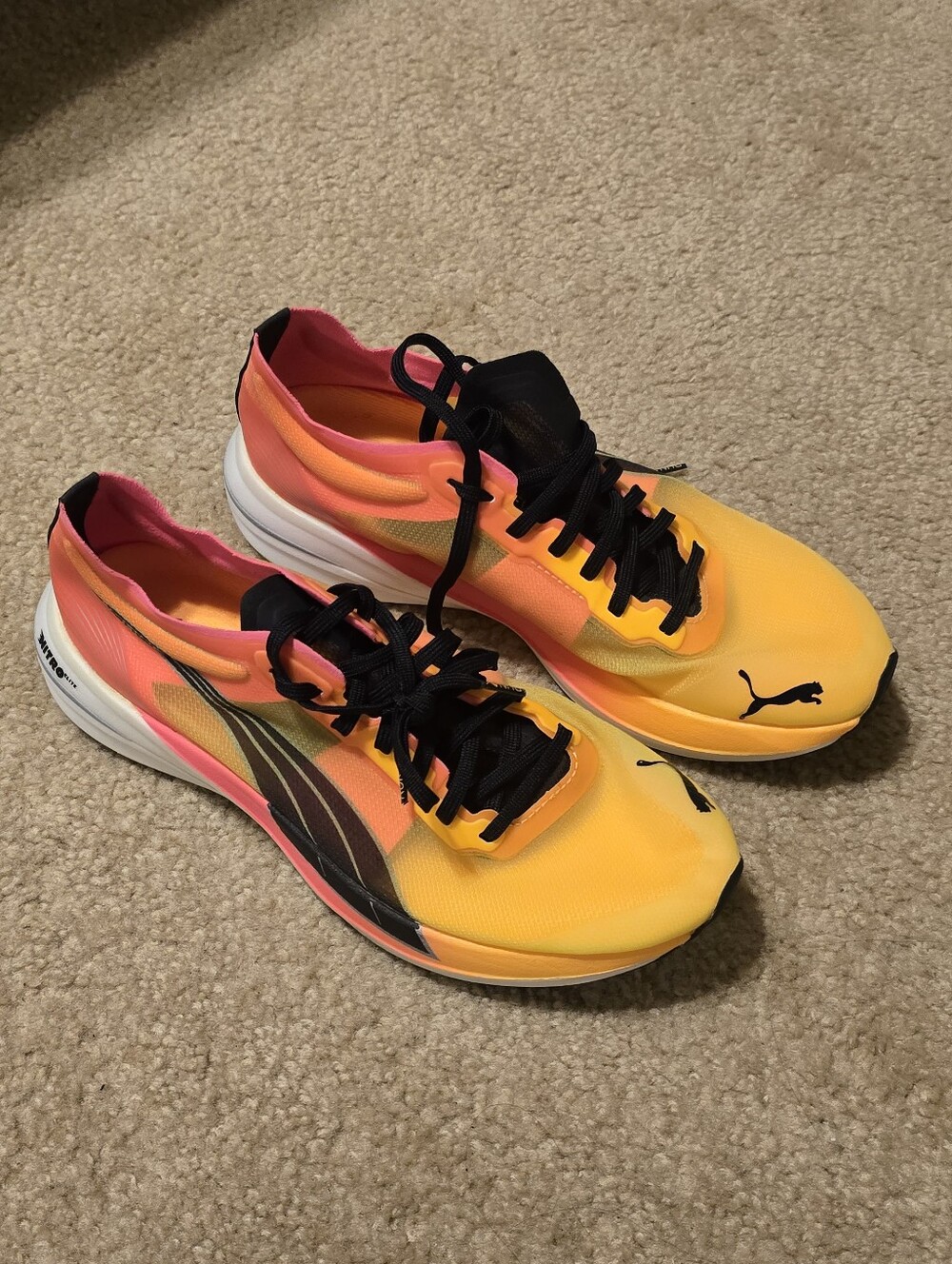 Puma Deviate Nitro Elite Running Sneakers